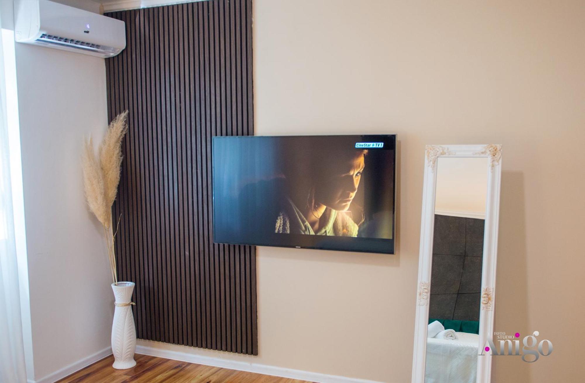 Luxury Apartment Black And Gold Mostar Exteriér fotografie